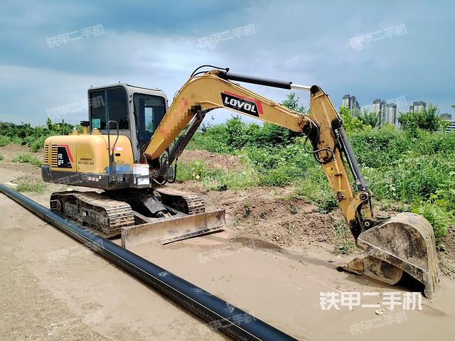 右前45(整機(jī)外觀) 右前45(整機(jī)外觀)