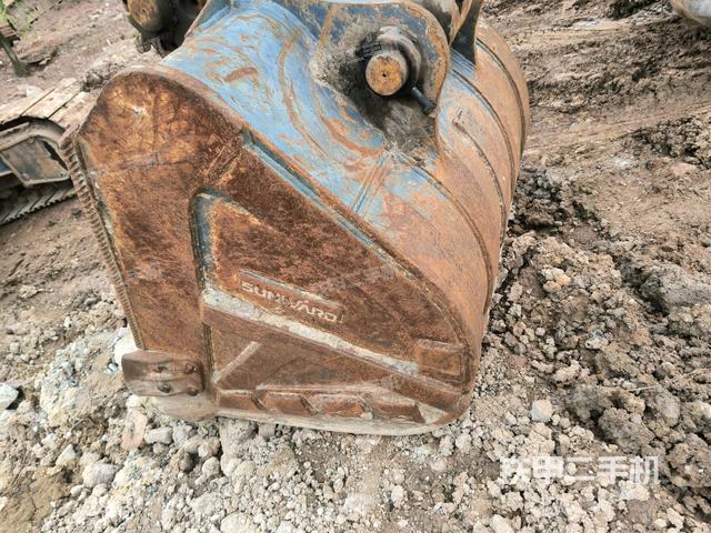 小臂整體右前（工作和回轉(zhuǎn)裝置）