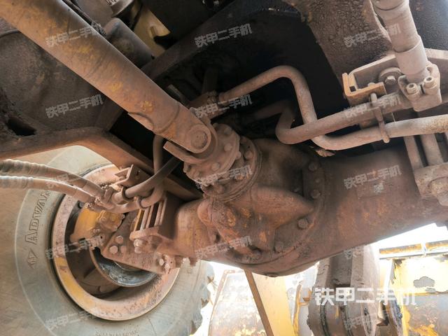 后驅(qū)動橋（液壓/傳動系統(tǒng)）