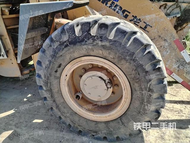 左前輪（行走機構）