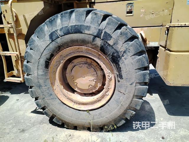 左后輪（行走機構）