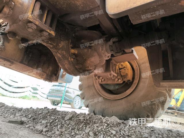 前驅(qū)動橋（液壓/傳動系統(tǒng)）