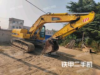 濰坊雷沃重工FR220-7挖掘機(jī)實拍圖片