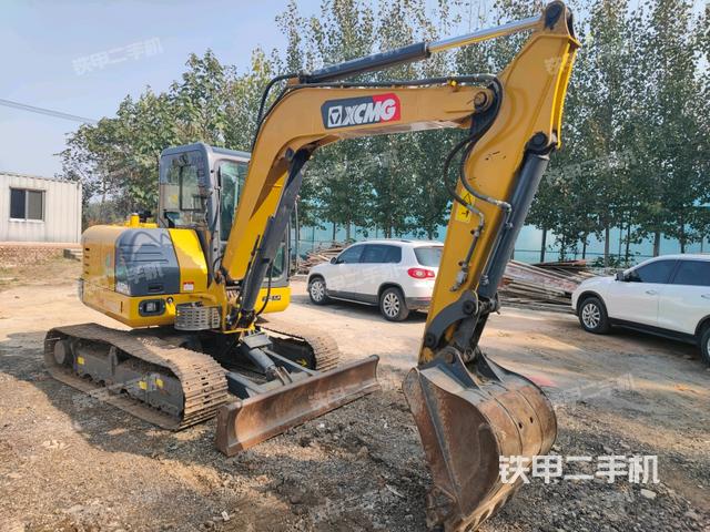 右前45(整機外觀) 右前45(整機外觀)