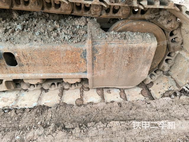 右導(dǎo)向輪（行走機構(gòu)）