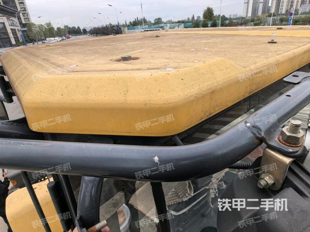 駕駛室頂部 外（駕駛室部分）