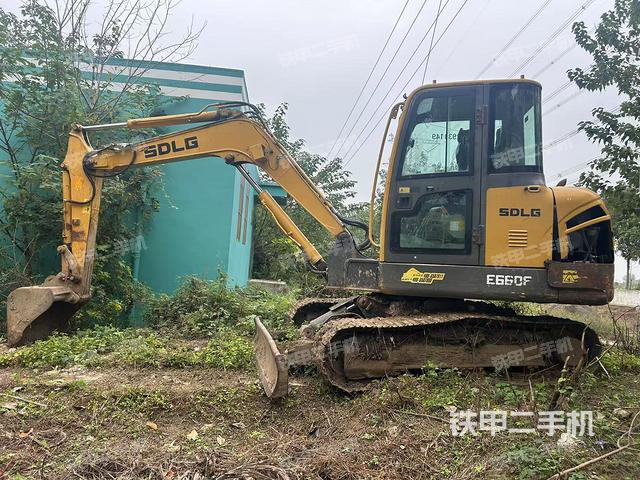 山东临工E660F挖掘机