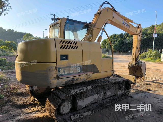 左后45(整機(jī)外觀) 左后45(整機(jī)外觀)