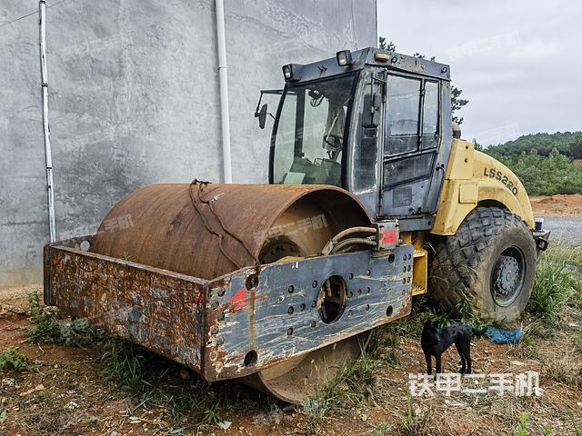 国机洛建LSS220P压路机
