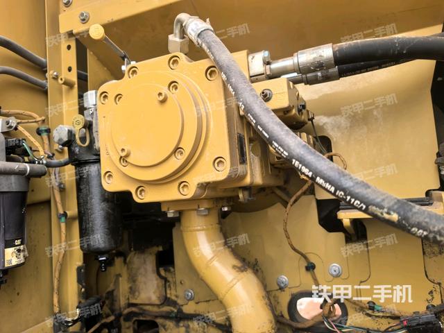 液壓泵斜45?左（大件艙室）