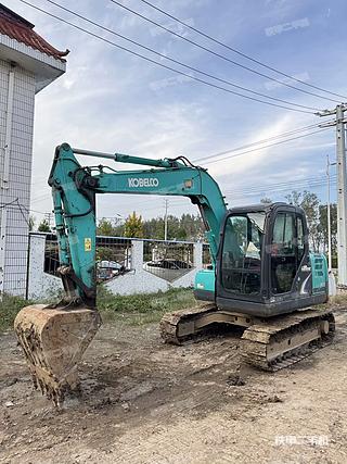 神鋼SK75-8挖掘機