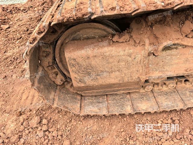 左側(cè)行走馬達(dá)蓋板（行走機(jī)構(gòu)）