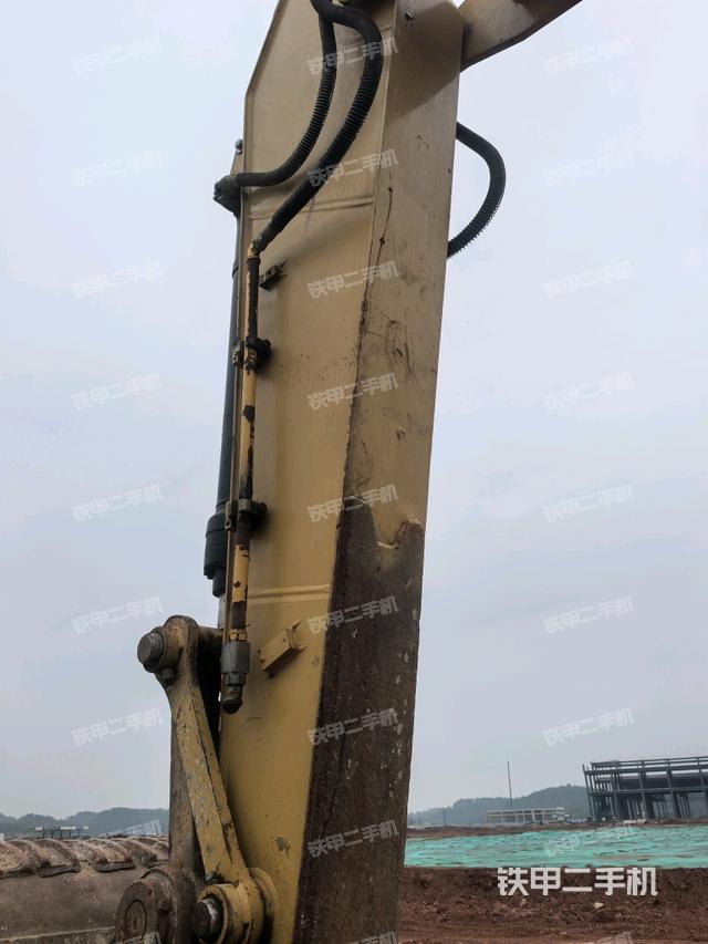 小臂整體左后（工作和回轉(zhuǎn)裝置）