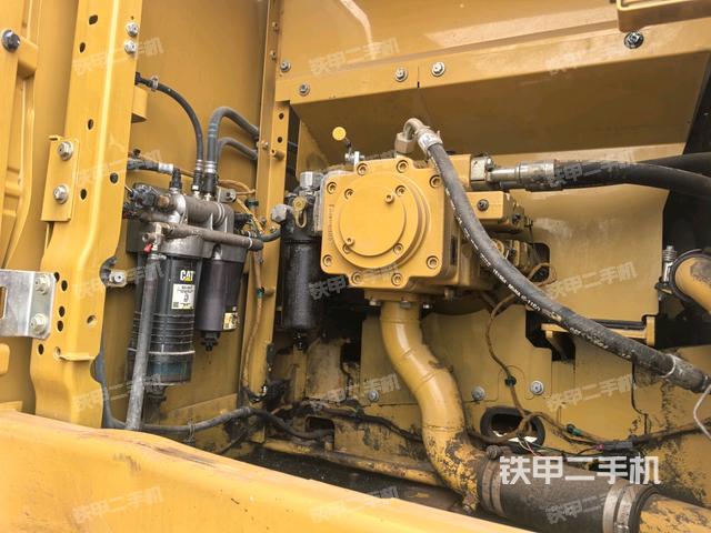 液壓泵室（大件艙室）