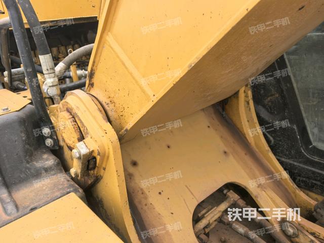 大臂根部?斜視（工作和回轉(zhuǎn)裝置）