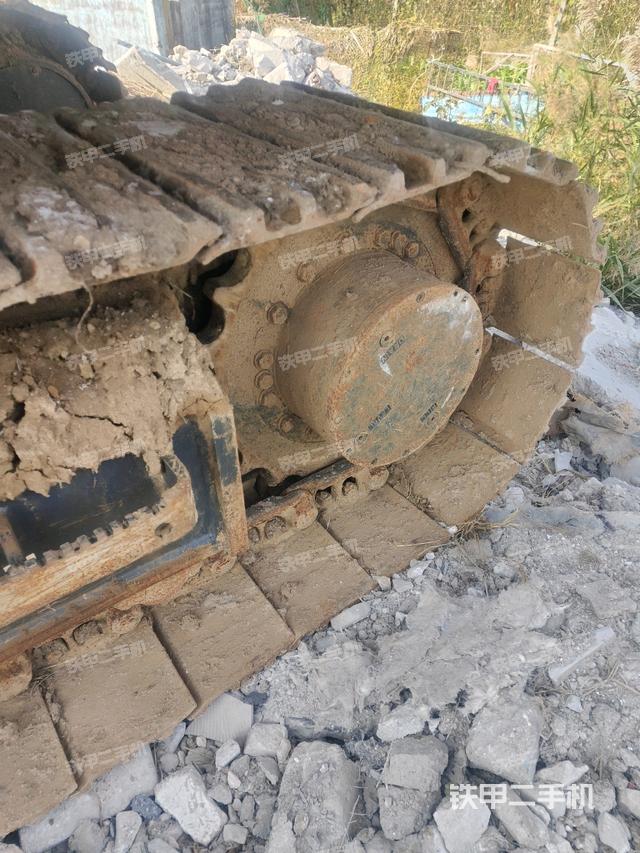 右驅(qū)動(dòng)輪（行走機(jī)構(gòu)）