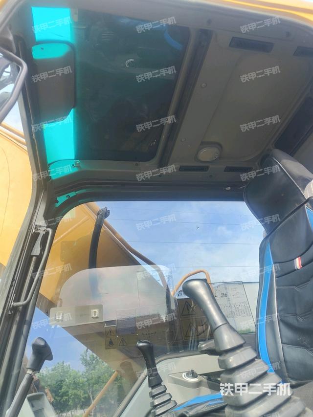 頂棚整體（駕駛室部分）