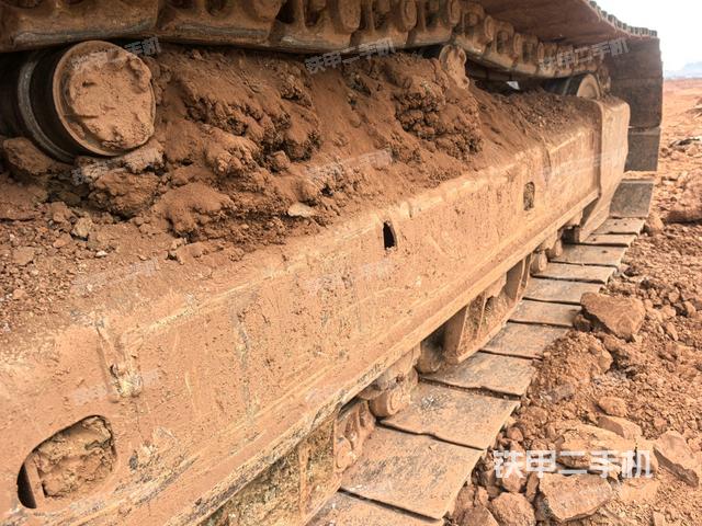 右側(cè)行走馬達(dá)蓋板（行走機(jī)構(gòu)）