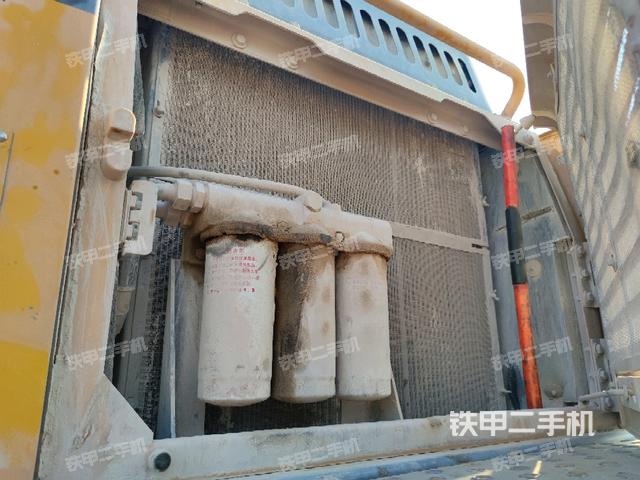 散熱器正面（大件艙室）