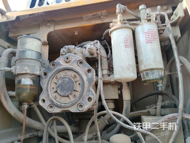 液壓泵斜45?右（大件艙室）