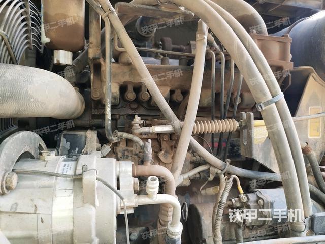 发动机室（上车部件）