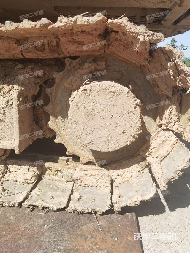 左側(cè)行走馬達(dá)蓋板（行走機(jī)構(gòu)）