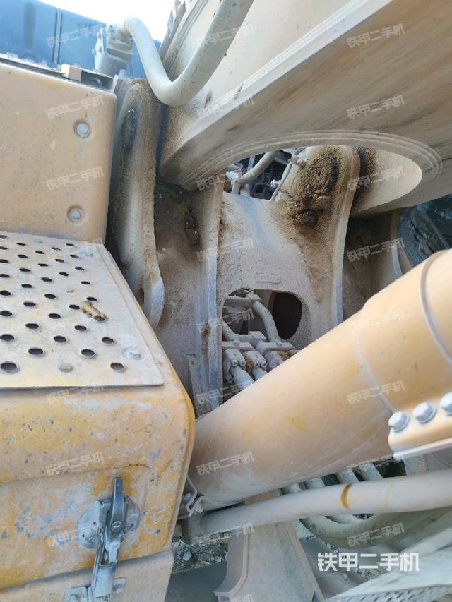 大臂根部?斜視（工作和回轉(zhuǎn)裝置）