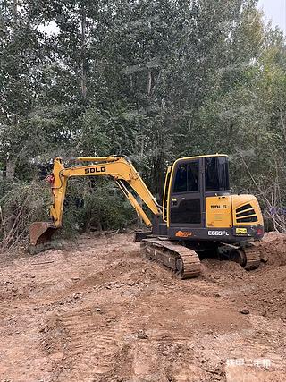 山東臨工E660F挖掘機實拍圖片