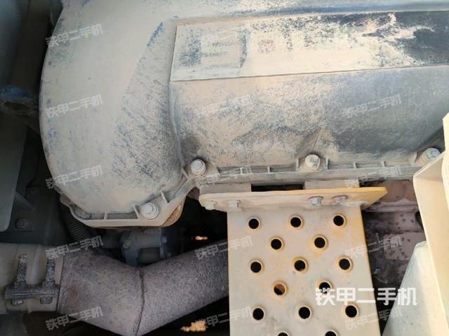 氣門室蓋螺絲特寫（上車部件）