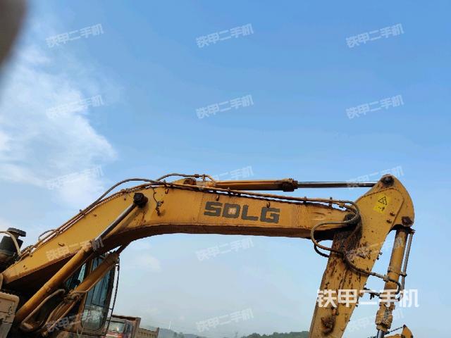 大臂整體?右側(cè)（工作和回轉(zhuǎn)裝置）