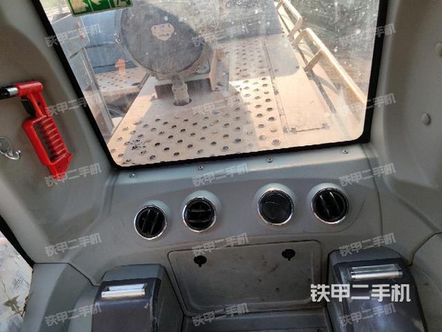 座椅后部（駕駛室部分）