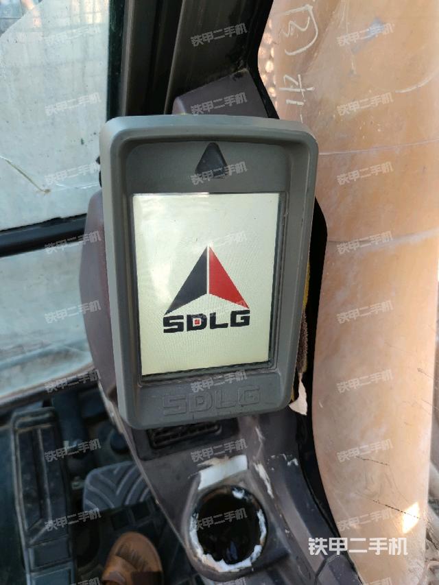 顯示屏?（駕駛室部分）