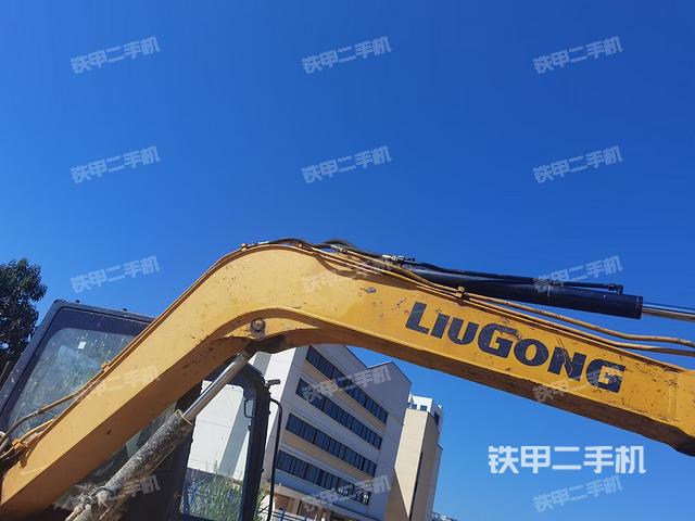 大臂整體?右側(cè)（工作和回轉(zhuǎn)裝置）