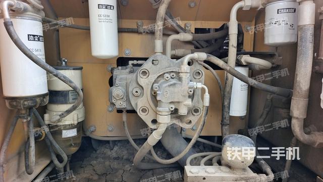 液壓泵室（大件艙室）