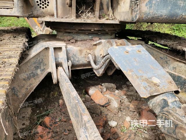 右侧履带整体 （行走机构）