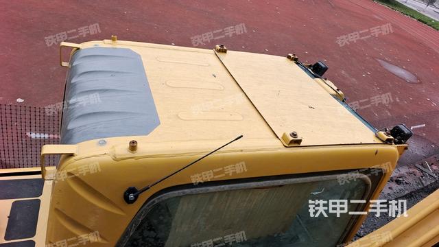 駕駛室頂部俯視（上車部件）