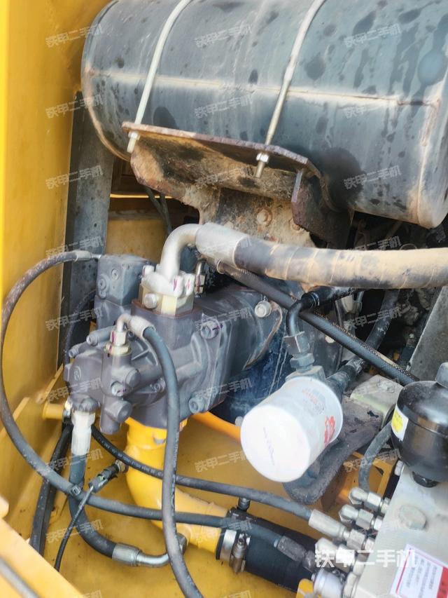 液壓泵室（大件艙室）