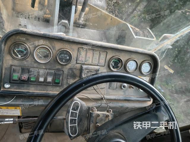 儀表盤（駕駛室部分）