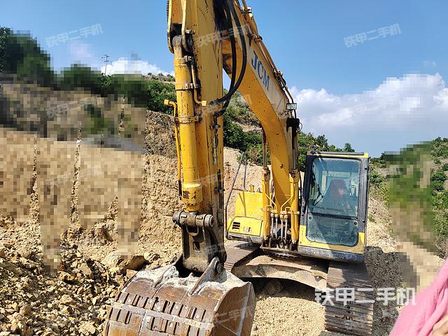 山重建机JCM916D挖掘机