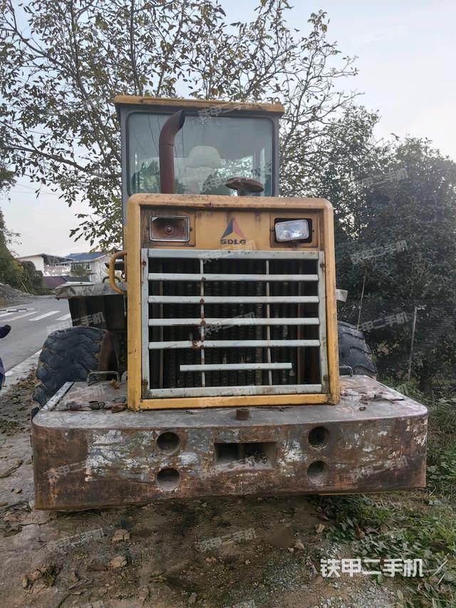 正后方（整機外觀）