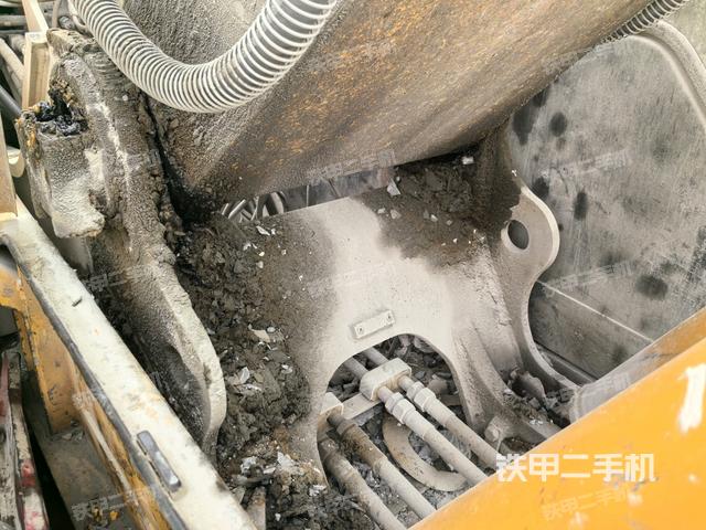 大臂根部?斜視（工作和回轉裝置）