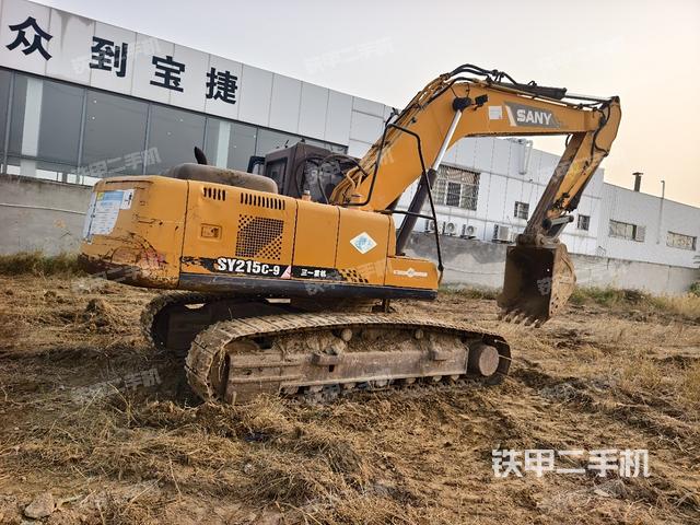三一重工SY195C挖掘机的设备实拍-第2张实拍照片