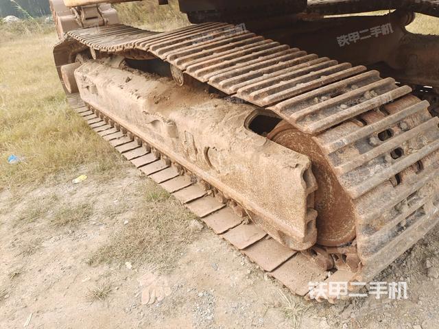 左導(dǎo)向輪（行走機(jī)構(gòu)）