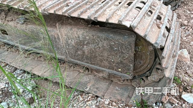 右側(cè)履帶整體（行走機(jī)構(gòu)）