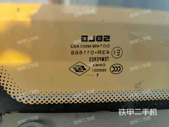 后窗玻璃角標(biāo)(駕駛室部分) 后窗玻璃角標(biāo)(駕駛室部分)