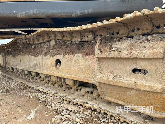 单侧履带整体（整机外观）