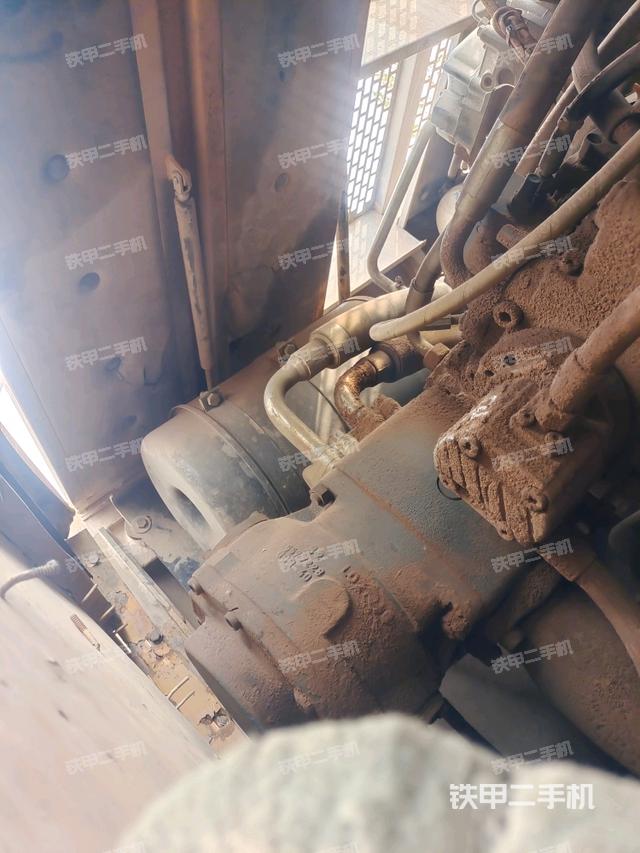 電瓶（大件艙室）