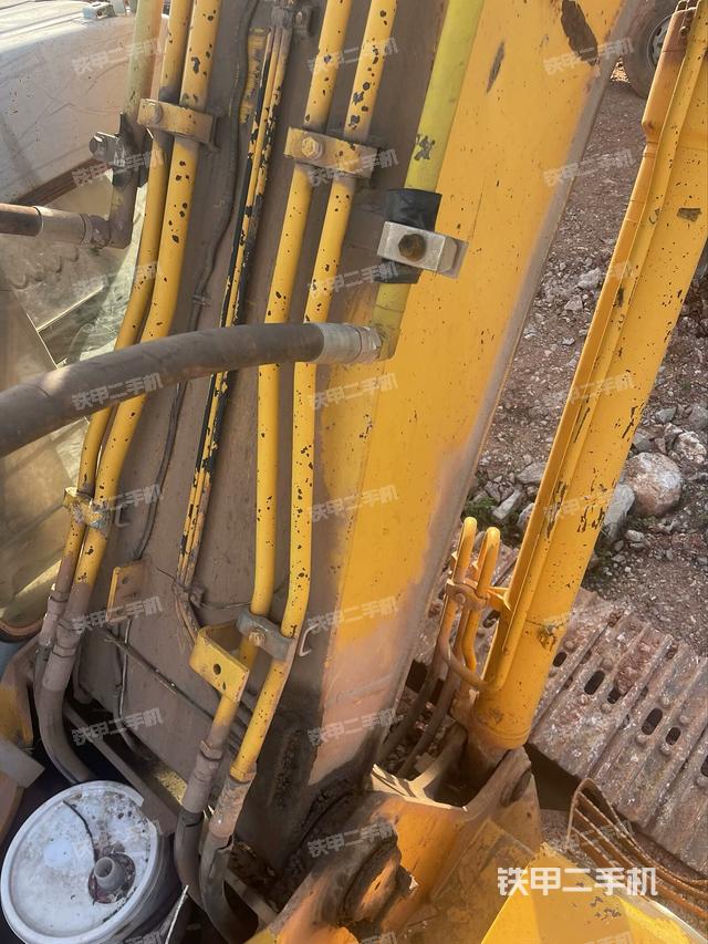 大臂根部?斜視（工作和回轉(zhuǎn)裝置）