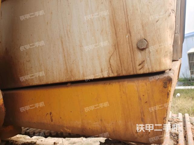 大臂背部俯視（工作和回轉(zhuǎn)裝置）