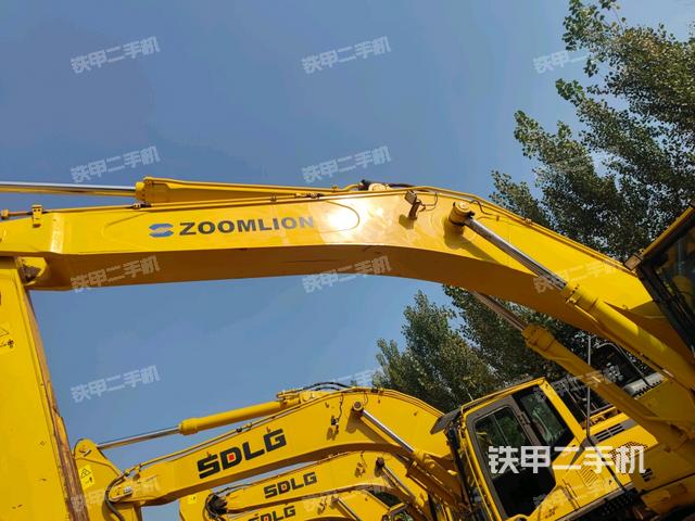 大臂整體?右側(cè)（工作和回轉(zhuǎn)裝置）